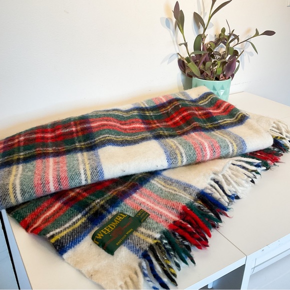 Vintage Other - VINTAGE Wool White Tartan British Blanket Throw